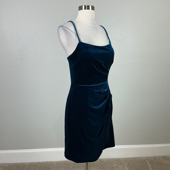 AQUA Velvet Sleeveless Ruched Mini Sheath Cocktail Dress Teal Blue Size 8 - Picture 3 of 13